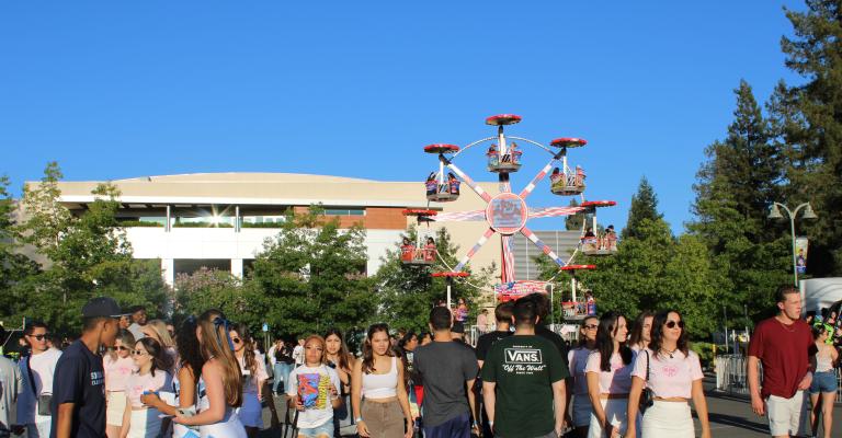 Big Nite Ferris Wheel & Student Center