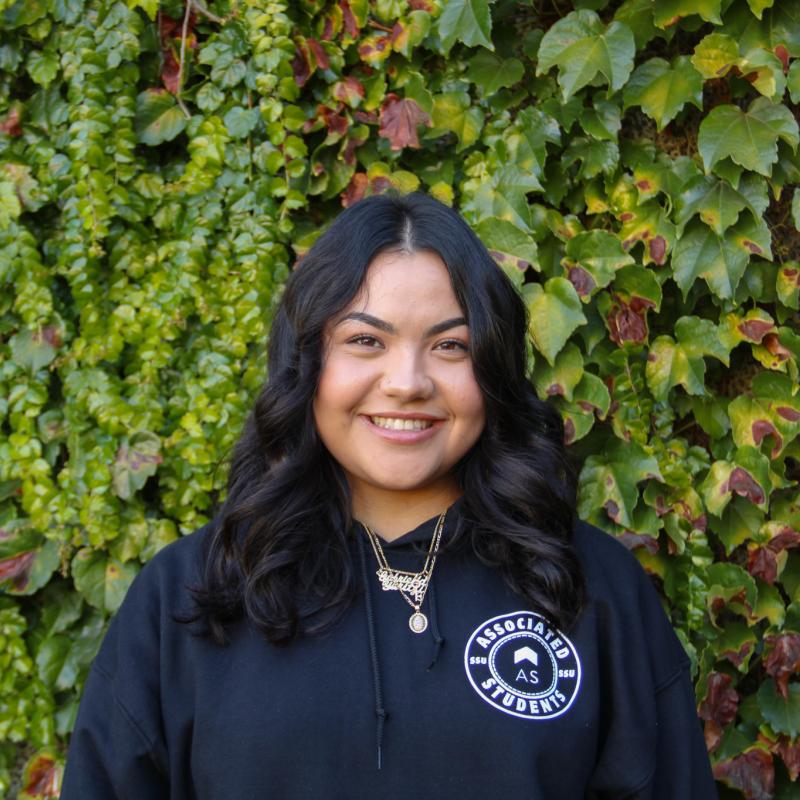 Gabriella Guzman-Hernandez headshot