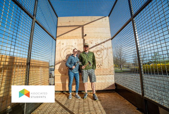 Mobile axe throwing trailer